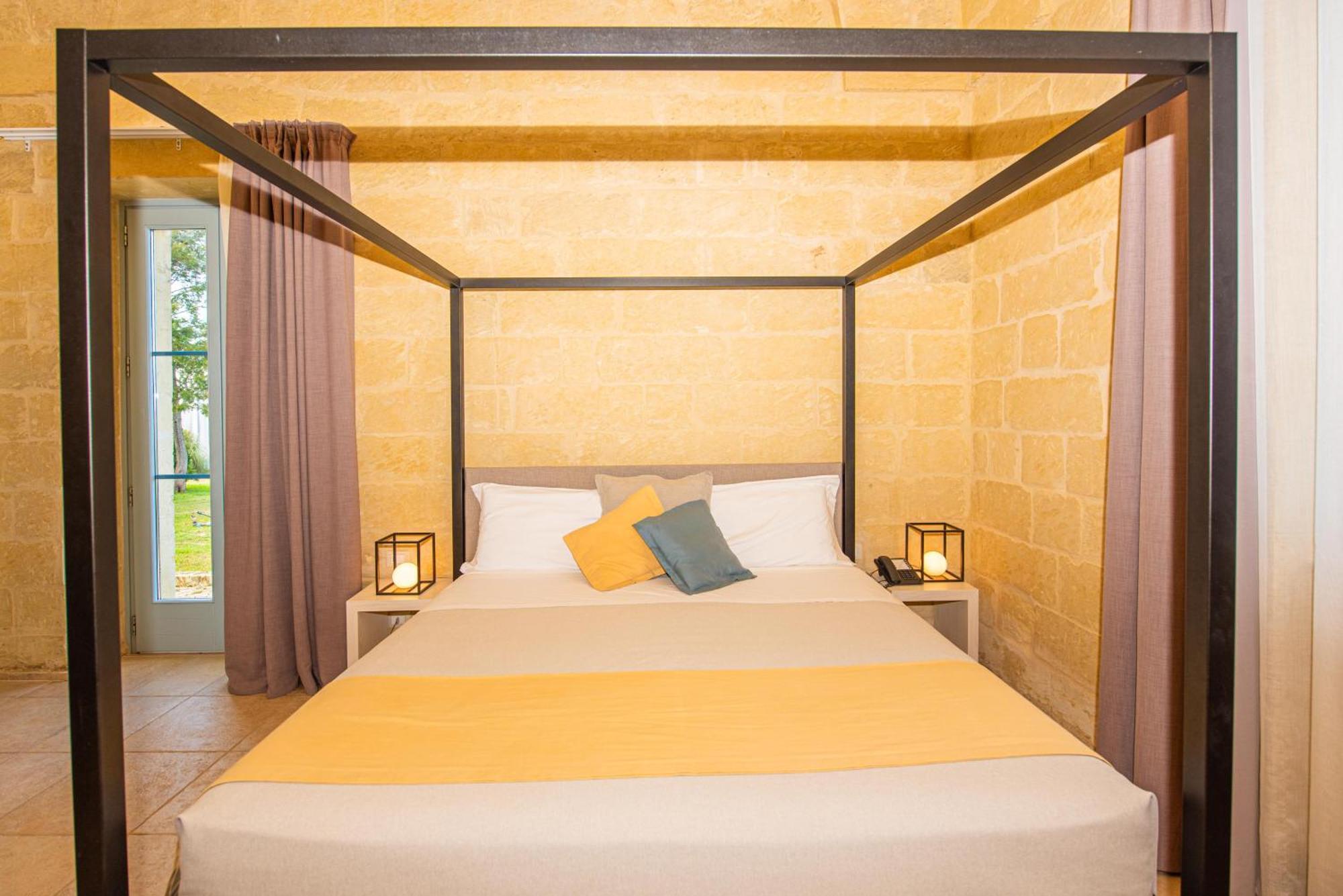 Relais Masseria Le Cesine - Cdshotels แวร์โนเล ภายนอก รูปภาพ
